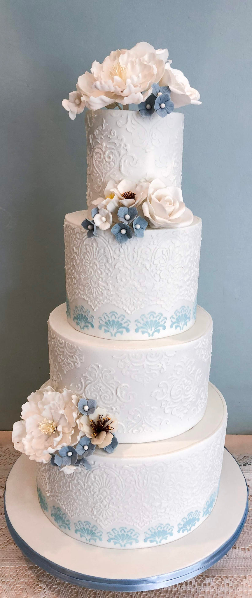White 4-Tier Wedding Cake